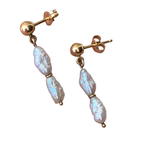 Vintage Jewelry - Vintage 14k Yellow Gold Baroque Dainty Freshwater Pearl Stud Dangle Earrings